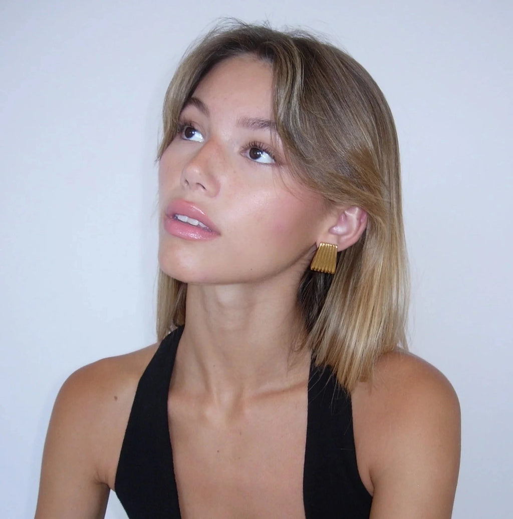 Minimalist Fluted Gold Earrings