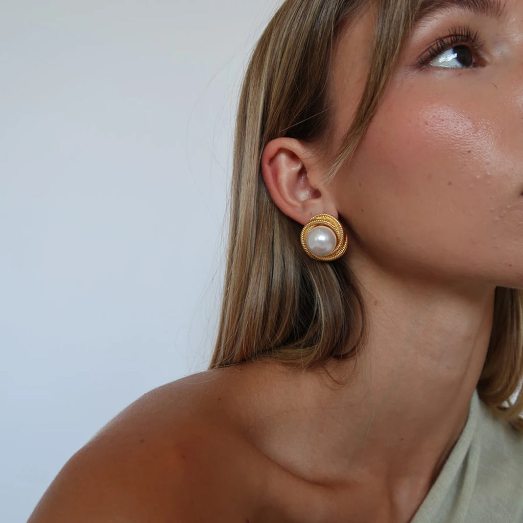 Royal Gold Pearl Earrings