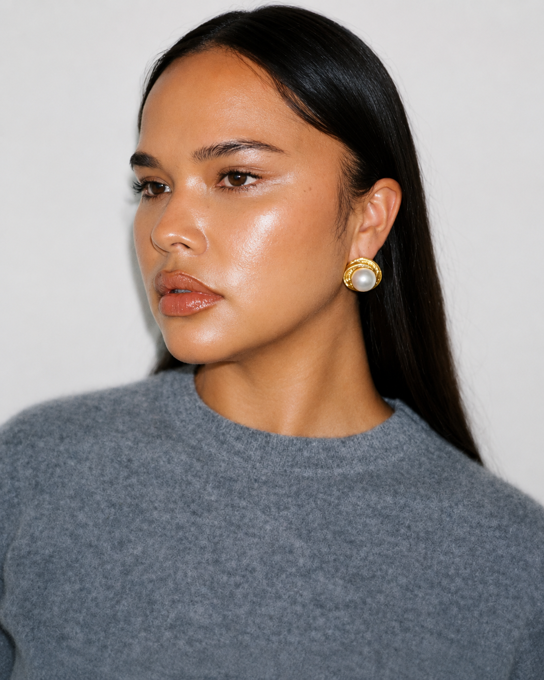 Royal Gold Pearl Earrings