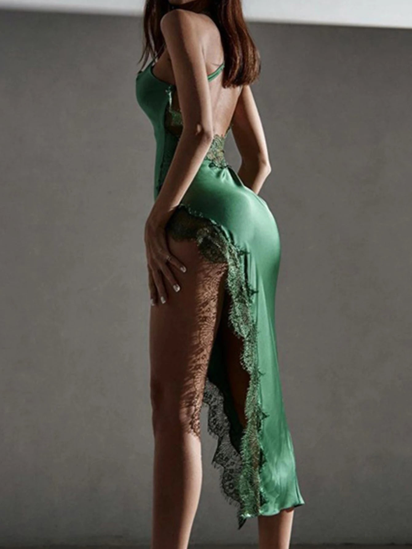 Sophie Bloom Green Backless Lace Midi Dress