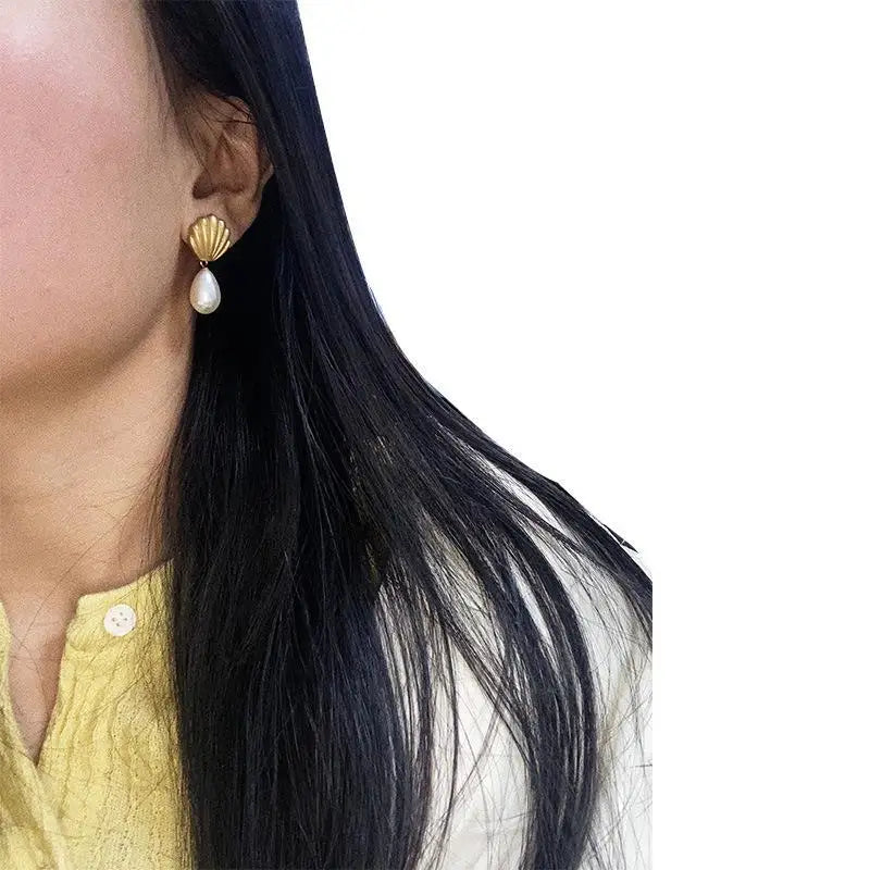 Matte Gold Seashell Earrings