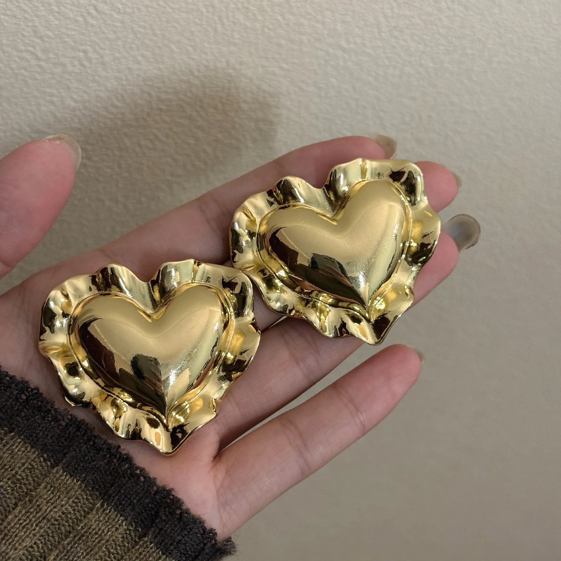 Vintage Oversized Gold Heart Earrings