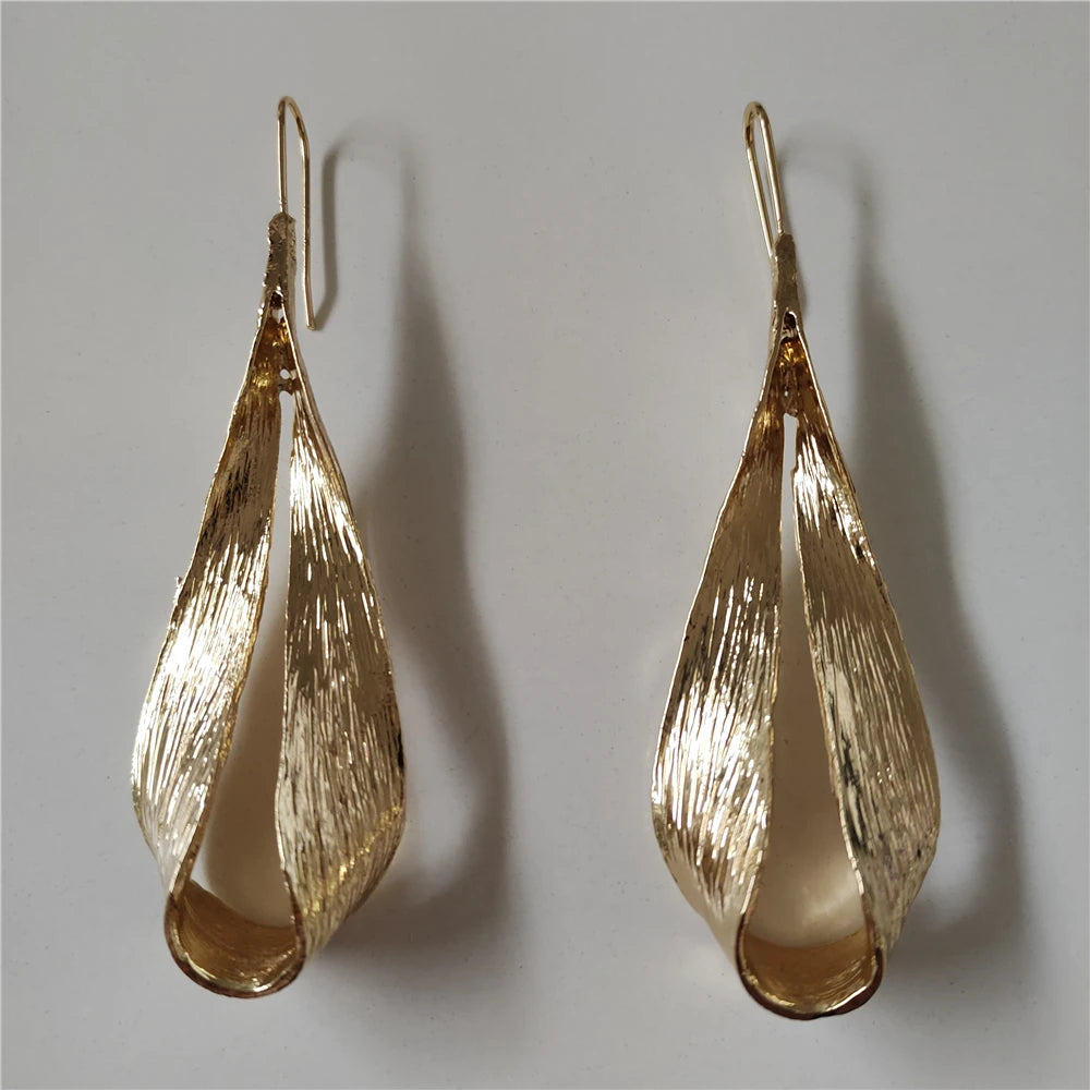 Petaline Gold Textured Wave Earrings