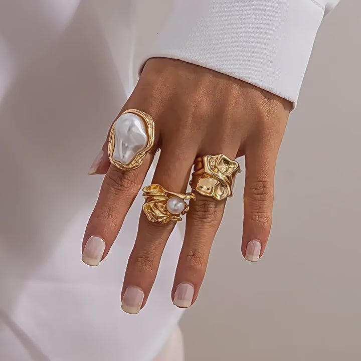 Liquid Gold Treasure Baroque Pearl Ring Set